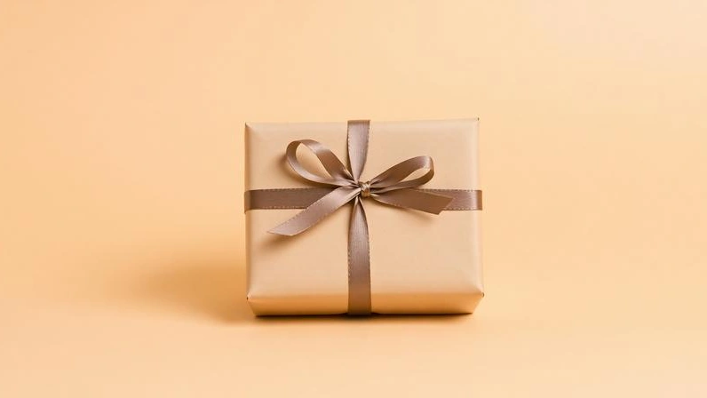 A budget-friendly gift box
